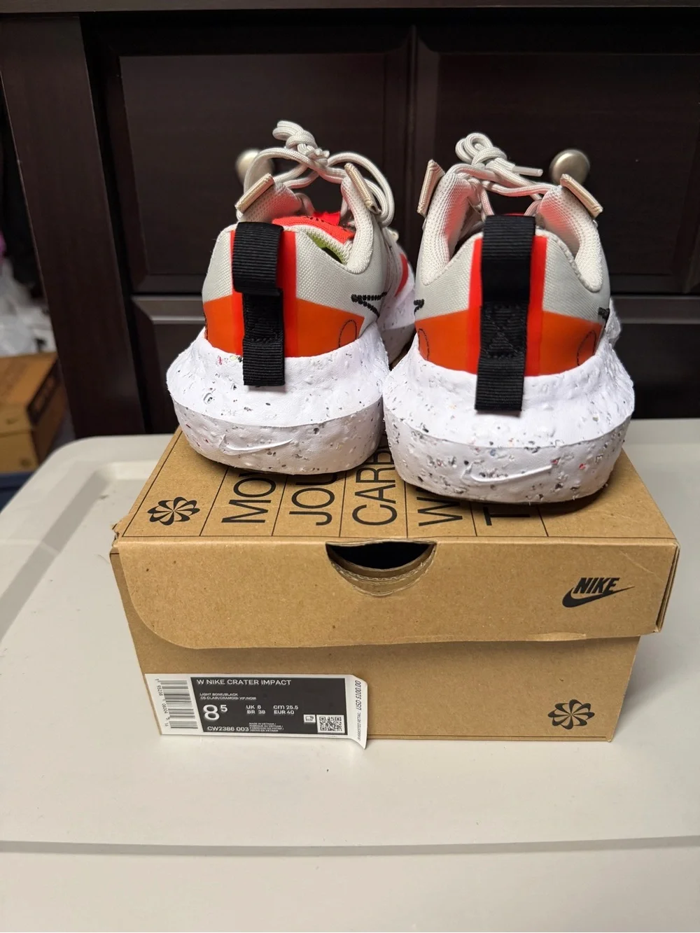 Nike Crater Impact orange size 8.5 w